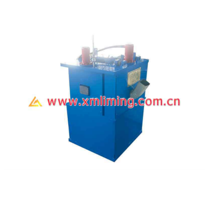 Steel pipe curved machine